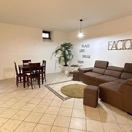 אברסה Loft Style Taverna מראה חיצוני תמונה