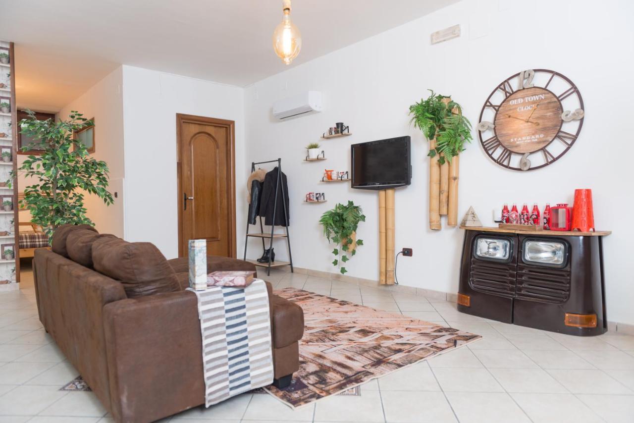 אברסה Loft Style Taverna מראה חיצוני תמונה